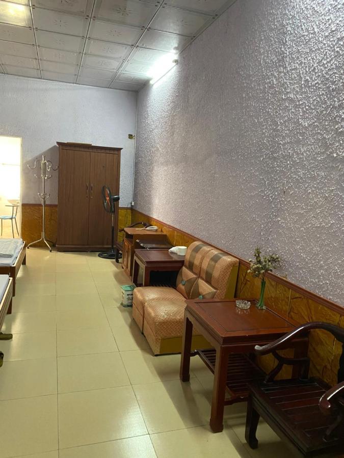 Nha Nghi Famy Hotel Mong Cai Exterior foto