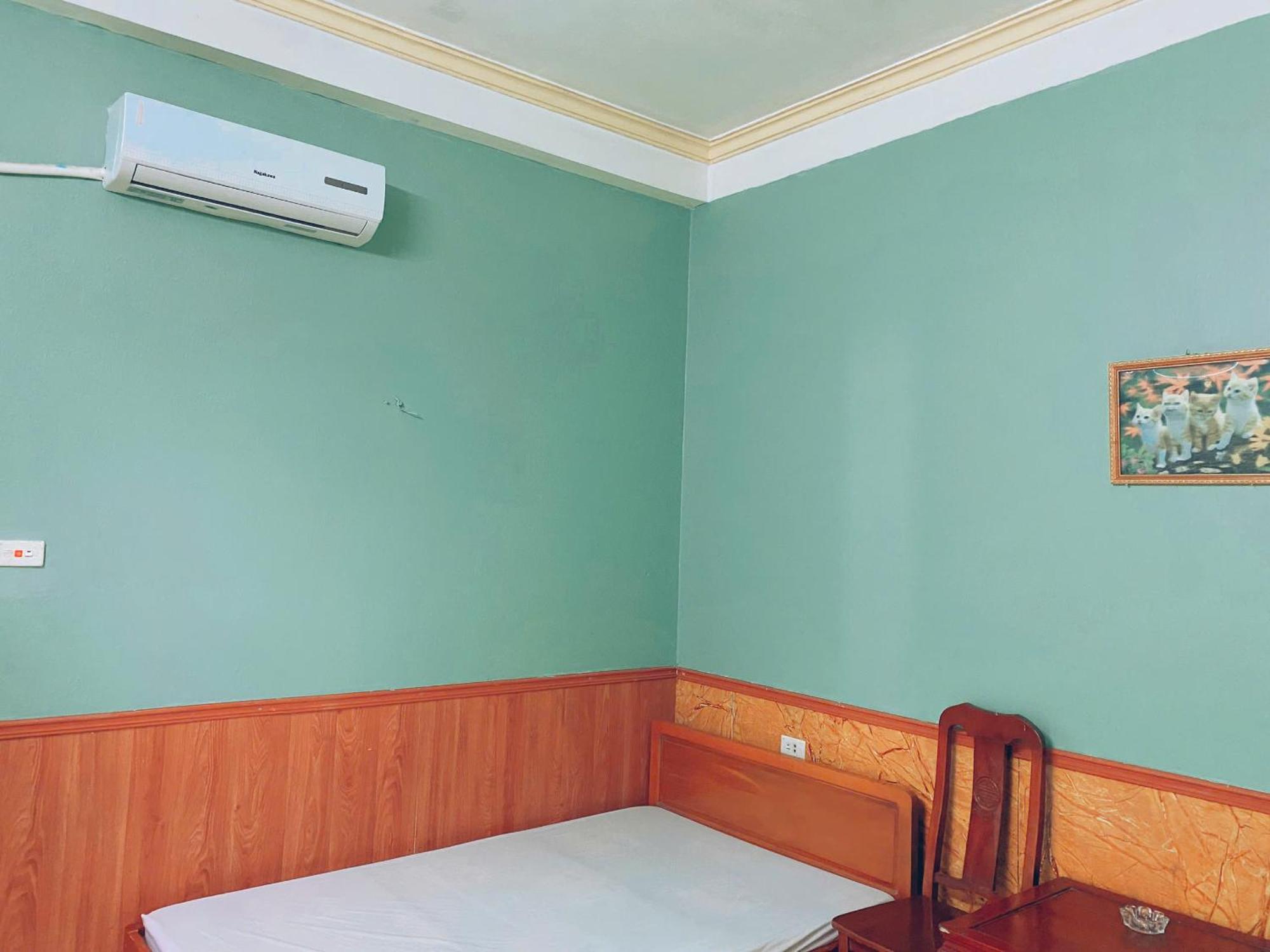Nha Nghi Famy Hotel Mong Cai Exterior foto